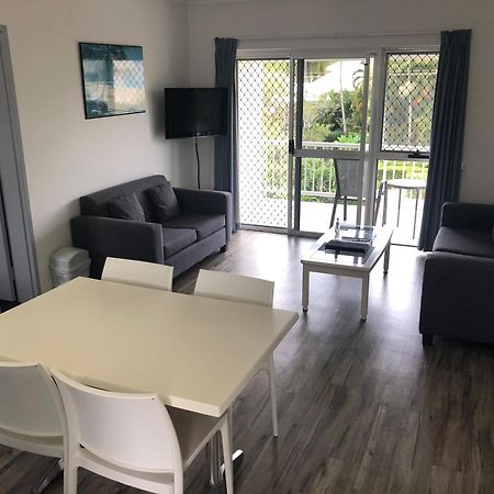 Cocos Holiday Apartments Trinity Beach Ruang foto