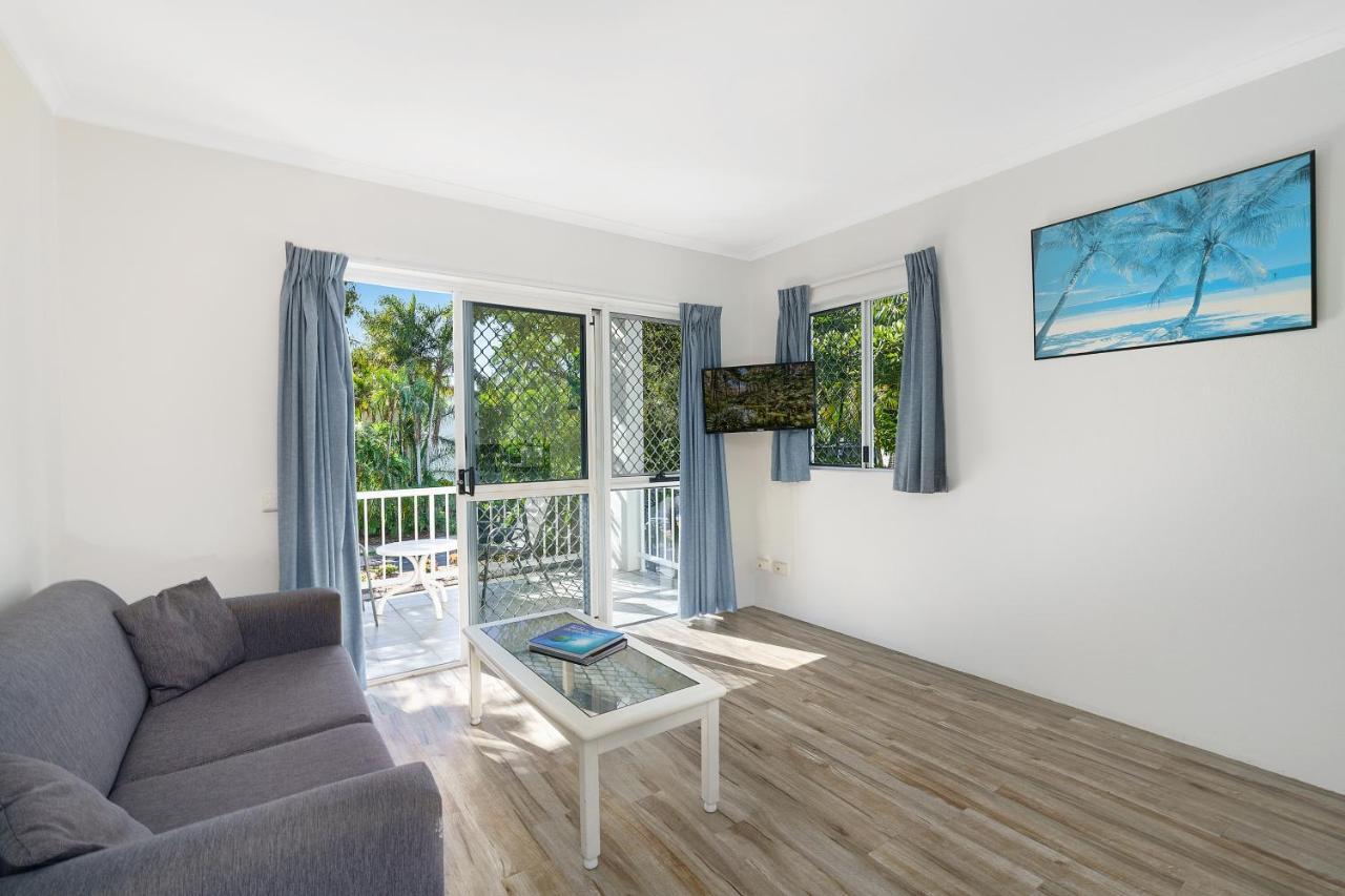 Cocos Holiday Apartments Trinity Beach Bagian luar foto