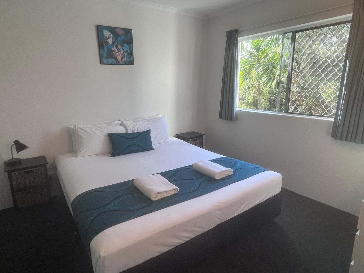 Cocos Holiday Apartments Trinity Beach Bagian luar foto